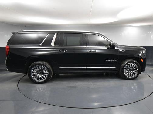 2024 GMC Yukon XL Denali Ultimate