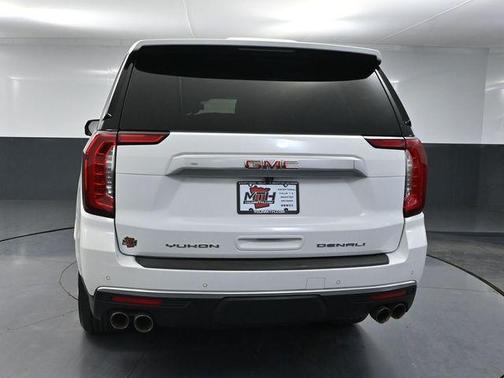 Summit White 2023 GMC Yukon Denali