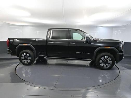 Onyx Black 2024 GMC Sierra 2500 Denali