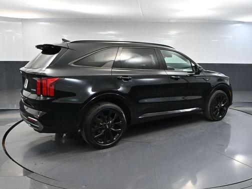 Ebony Black 2021 Kia Sorento SX-PRESTIGE