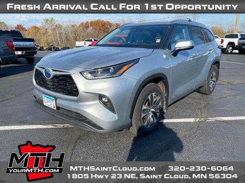 2021 Toyota Highlander Hybrid XLE