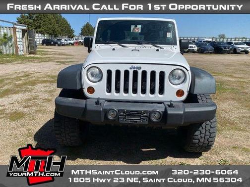 Bright White Clearcoat 2012 Jeep Wrangler Unlimited Rubicon