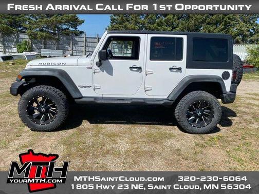 Bright White Clearcoat 2012 Jeep Wrangler Unlimited Rubicon