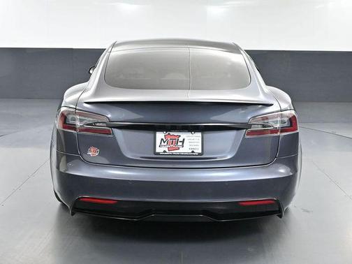 2021 Tesla Model S Plaid