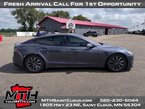 2021 Tesla Model S Plaid