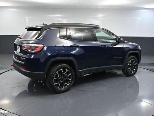 Jazz Blue Pearlcoat 2019 Jeep Compass Trailhawk