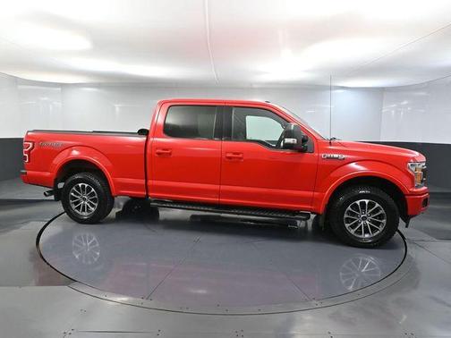 Race Red 2018 Ford F-150 XLT