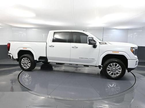 Summit White 2022 GMC Sierra 2500 Denali