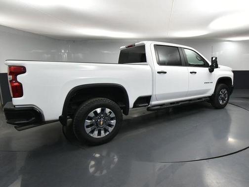 2024 Chevrolet Silverado 2500 Custom