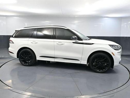 2023 Lincoln Aviator Reserve AWD