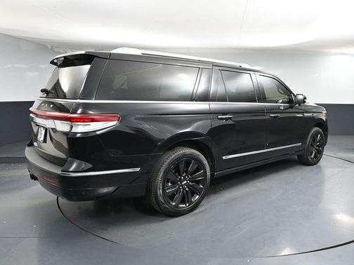 2024 Lincoln Navigator L Reserve
