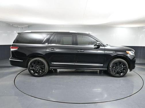 2024 Lincoln Navigator L Reserve