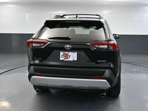 2019 Toyota RAV4 Adventure