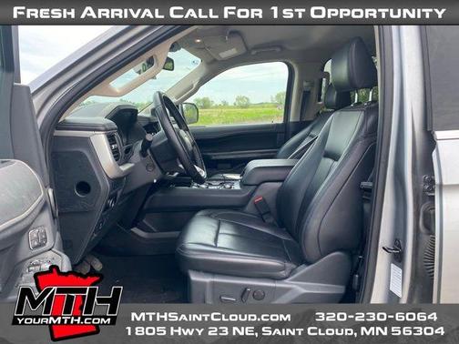 Iconic Silver Metallic 2024 Ford Expedition Max XLT