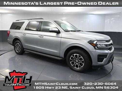 Iconic Silver Metallic 2024 Ford Expedition Max XLT