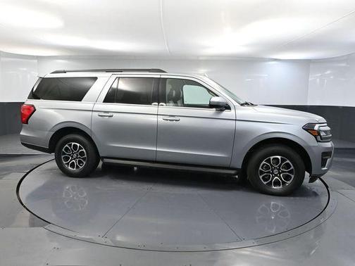 Iconic Silver Metallic 2024 Ford Expedition Max XLT