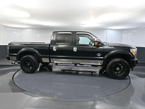 Tuxedo Black Metallic 2014 Ford F-250 Platinum