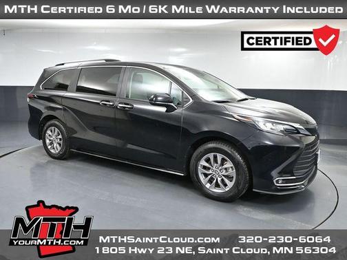 2023 Toyota Sienna XLE