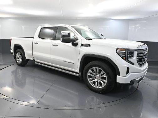 White Frost Tri-Coat 2023 GMC Sierra 1500 Denali