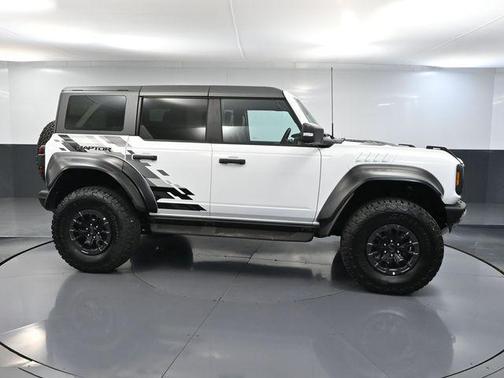 Oxford White 2023 Ford Bronco Raptor