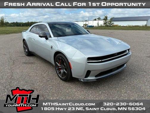 Nickel 2024 Dodge Charger Daytona Scat Pack
