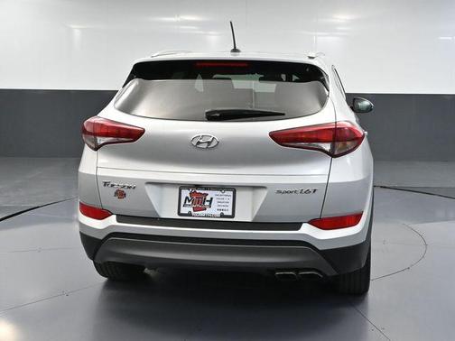 2016 Hyundai TUCSON Sport