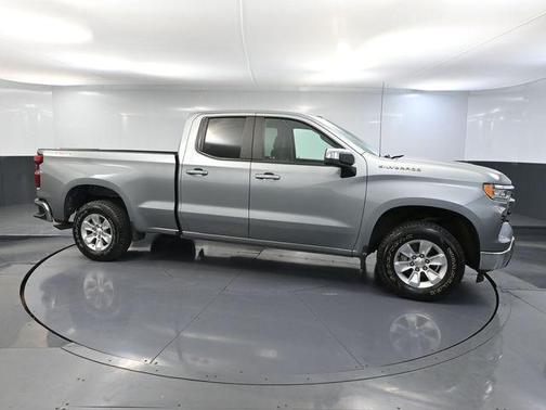 Sterling Gray Metallic 2023 Chevrolet Silverado 1500 LT