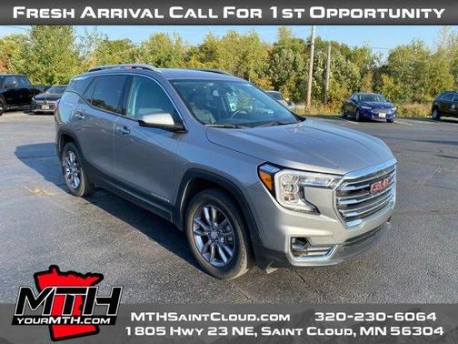 2024 GMC Terrain SLT