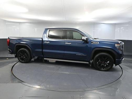 Pacific Blue Metallic 2022 GMC Sierra 1500 Denali