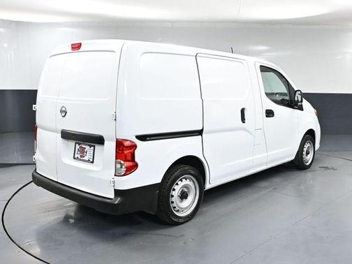 2021 Nissan NV200 S