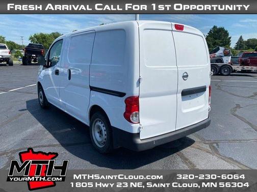 2021 Nissan NV200 S