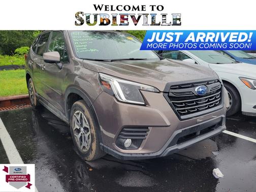 2022 Subaru Forester Premium