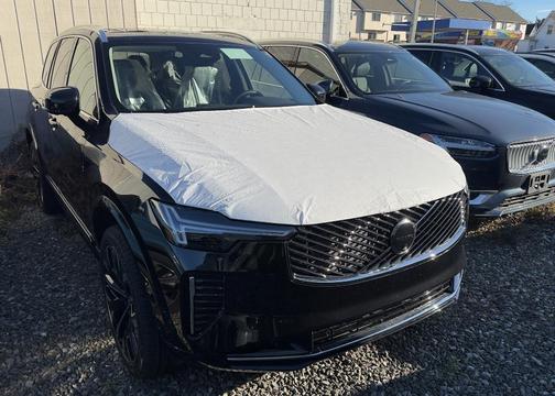 2026 Volvo XC90 B6 Plus 7-Seater