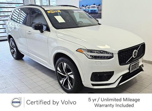 Crystal White 2022 Volvo XC90 R-Design