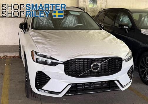 2025 Volvo XC60 B5 Core