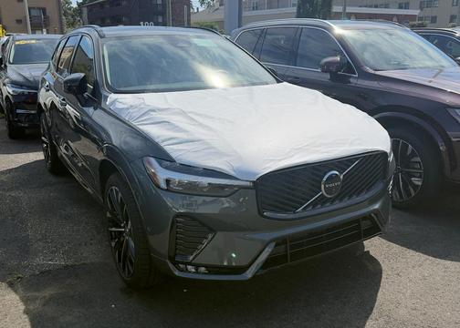 2026 Volvo XC60 B5 Ultra