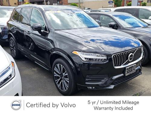 2022 Volvo XC90 T6 Momentum 7 Passenger