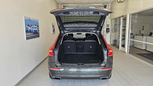 2021 Volvo XC60 T5 Inscription