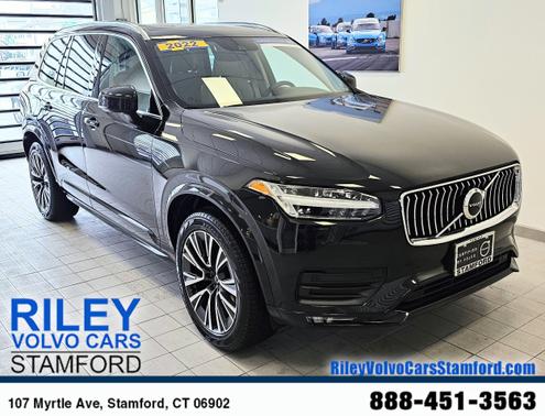 2022 Volvo XC90 T5 AWD Momentum 7 Seater