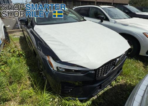 2025 Volvo XC60 B5 Core