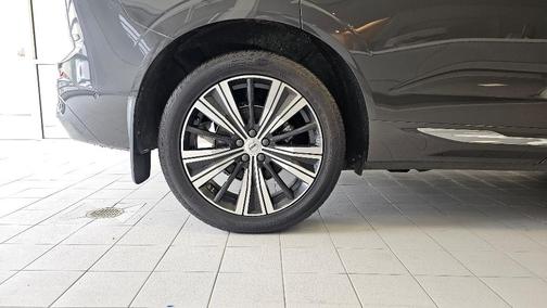 2022 Volvo XC60 B5 Inscription