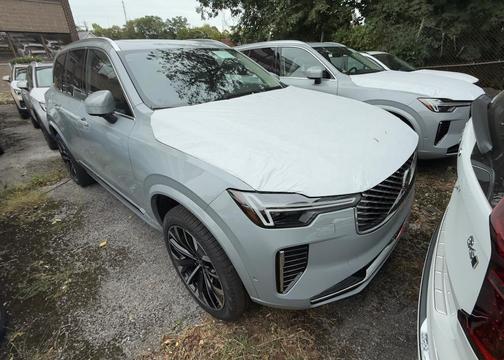 2026 Volvo XC90 B6 Plus 7-Seater