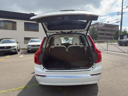 2023 Volvo XC90 B6 Plus 7-Seater