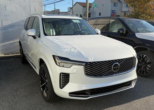 2026 Volvo XC90 B6 Ultra 7-Seater