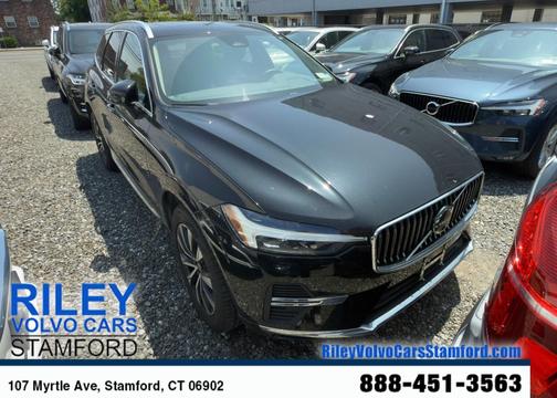 2023 Volvo XC60 B5 Plus Bright Theme