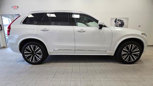2024 Volvo XC90 Recharge Plug-In Hybrid T8 Plus 6-Seater