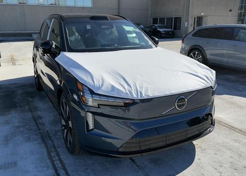 2025 Volvo EX90 Twin Motor Ultra