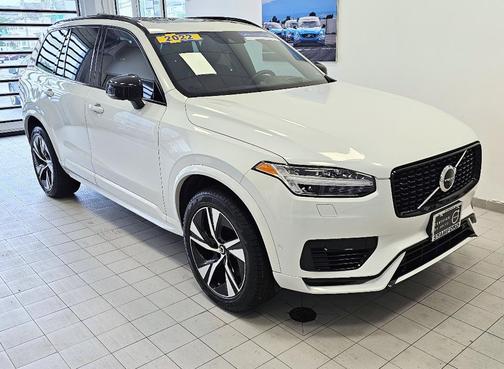 2022 Volvo XC90 Recharge Plug-In Hybrid T8 R-Design Extended Range 7P