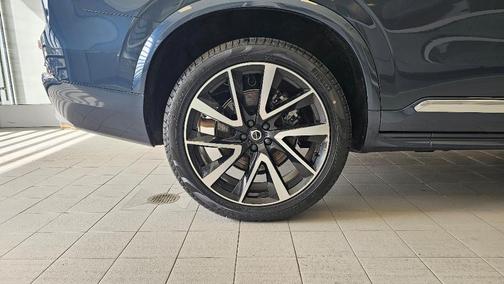 2022 Volvo XC90 Recharge Plug-In Hybrid T8 Inscription Expression 6 Passenger