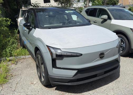 2025 Volvo EX30 Twin Motor Plus